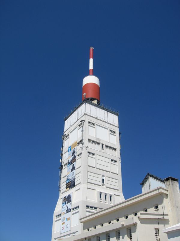 2009-08-06 Ventoux (09) summit tower